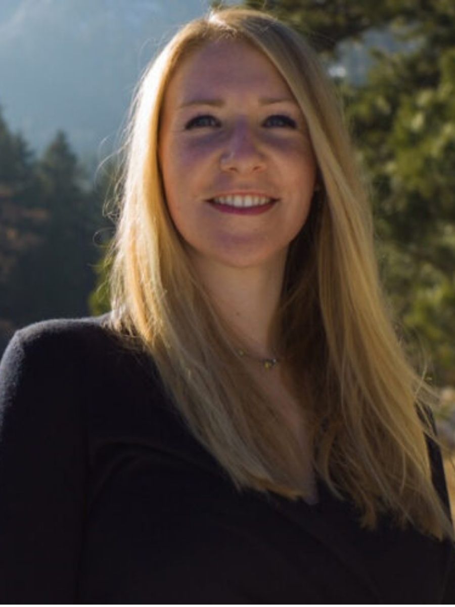 headshot of Christina Burri