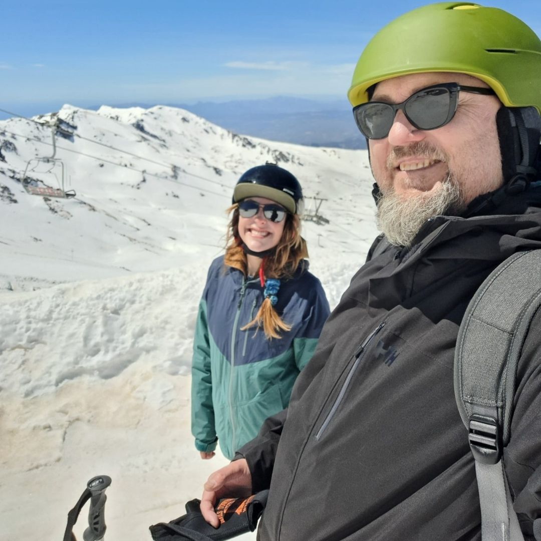 photo of Steven Fassnacht and ESS graduate student Marin McDonald in the snow